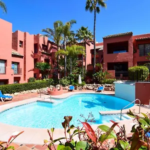 Letmalaga Don Carlos Gardens Apartment Marbella