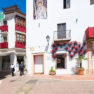 Orange Square Apartment Marbella